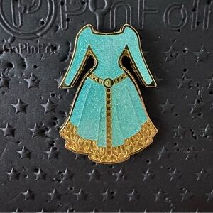 Disney Loungefly Pixar Brave Merida Green‎ Proposal Glitter Dress Vol 2 Pin